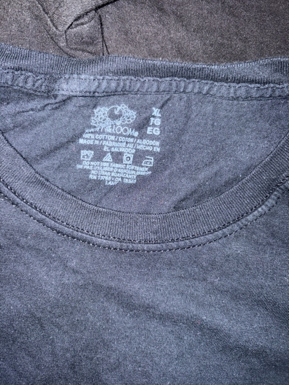 🌸 $10 SALE 🌸 George Men's Short-Sleeve Tee Pack in Light Gray and Black - Picture 8 of 8